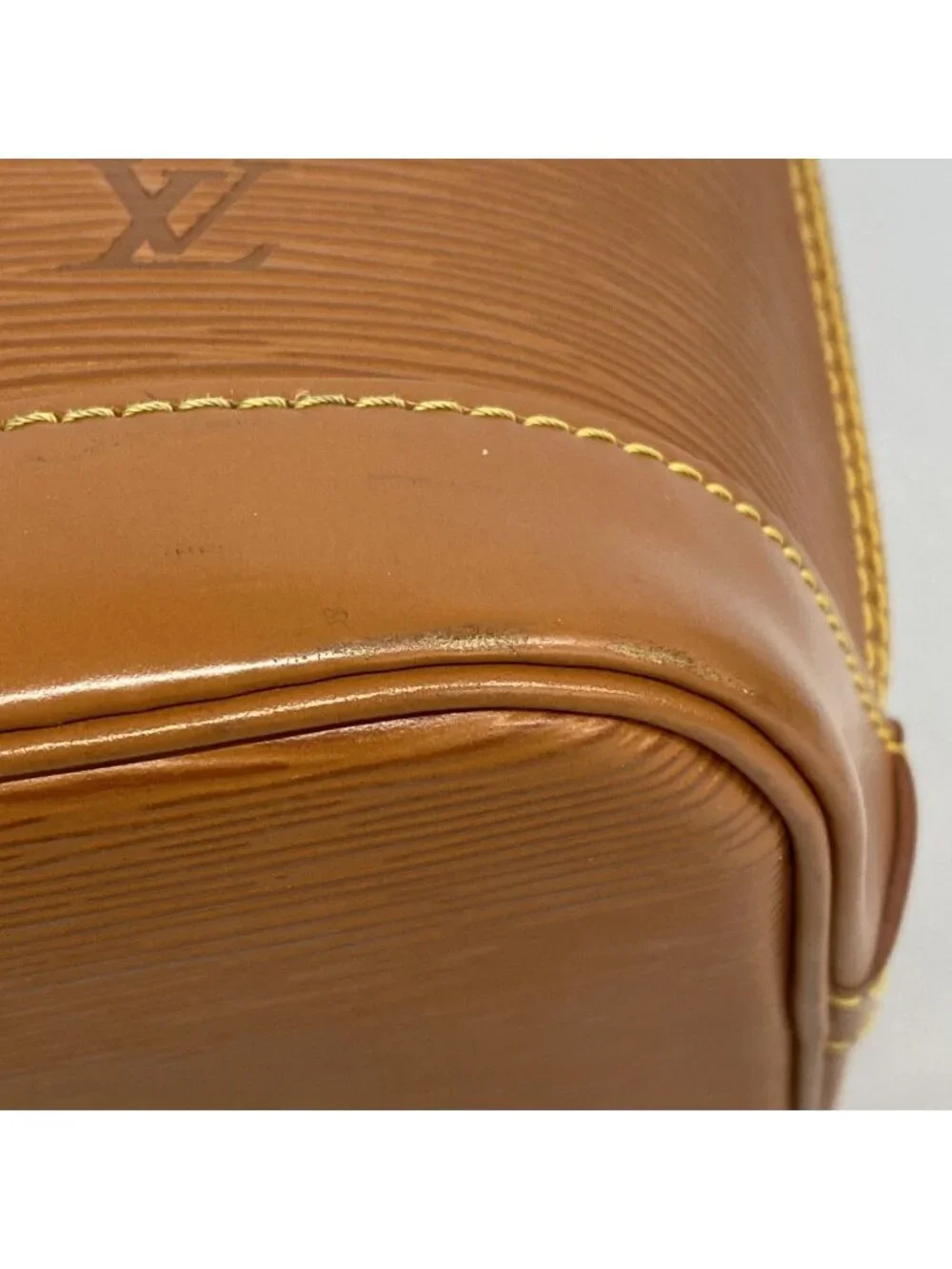 Louis Vuitton Handbag Epi Alma Cipango Gold